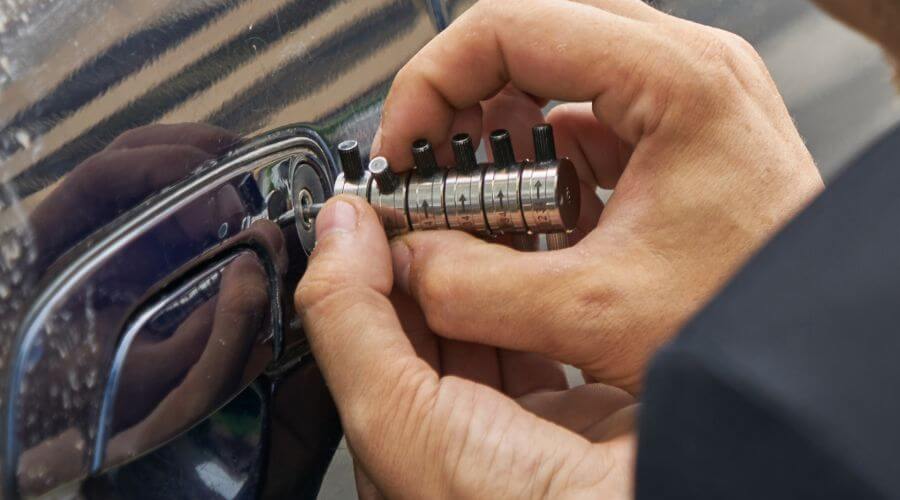 Expert new roof installation services in Peru, IL